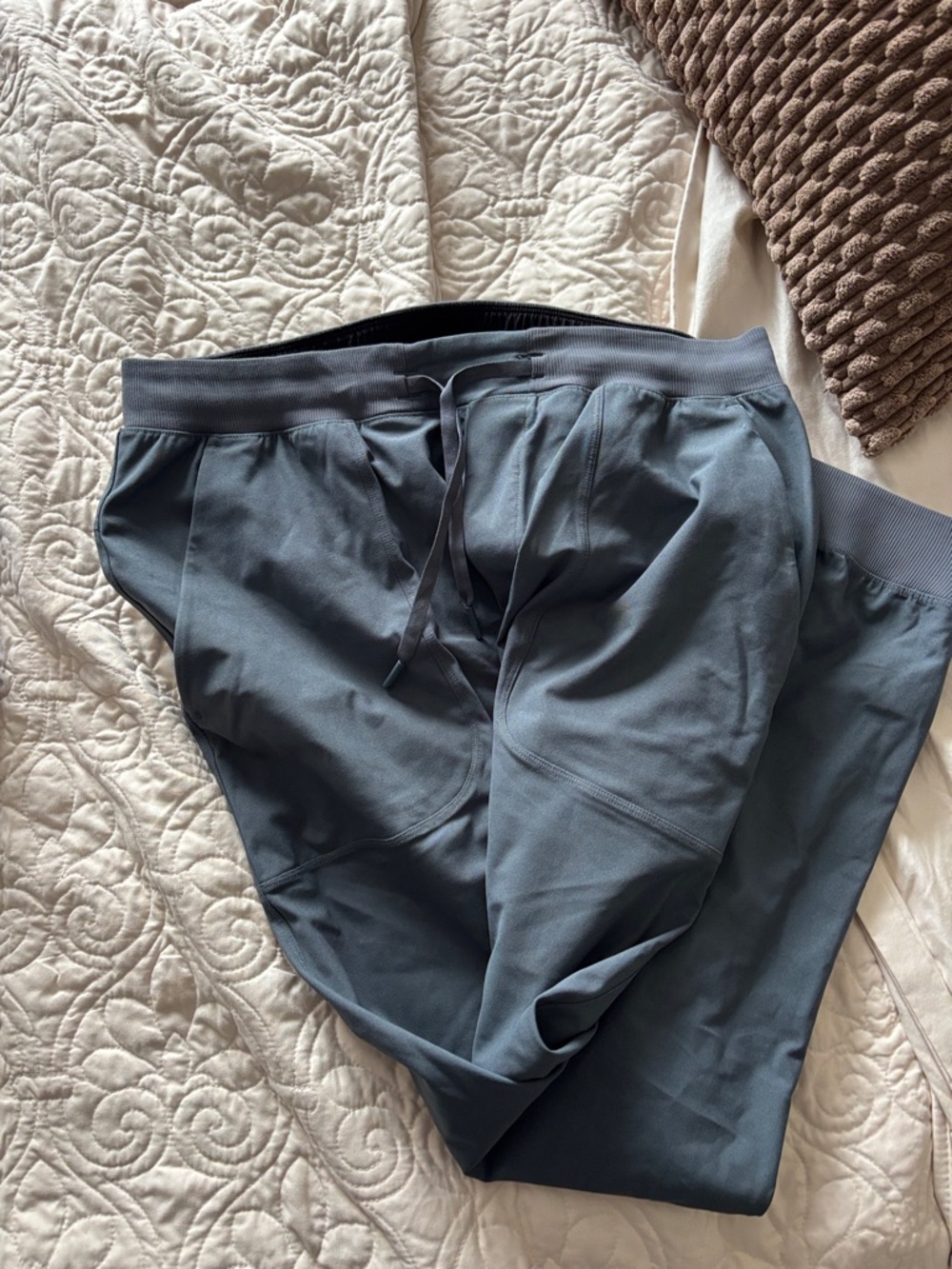 lululemon athletica Men's Slate Blue Performance Joggers